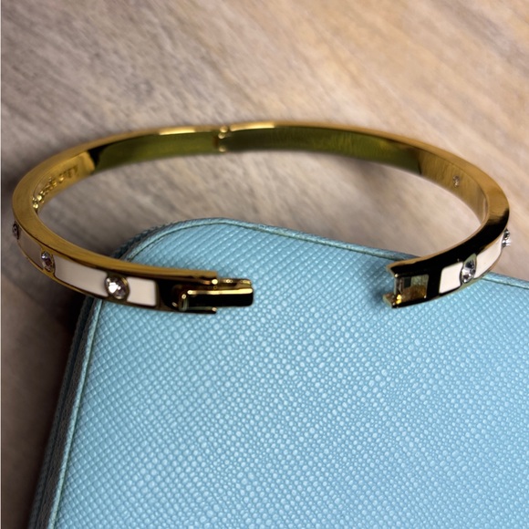 Kate Spade ♠️ Gold, White Enamel, and Crystal Bangle Bracelet - Picture 7 of 8